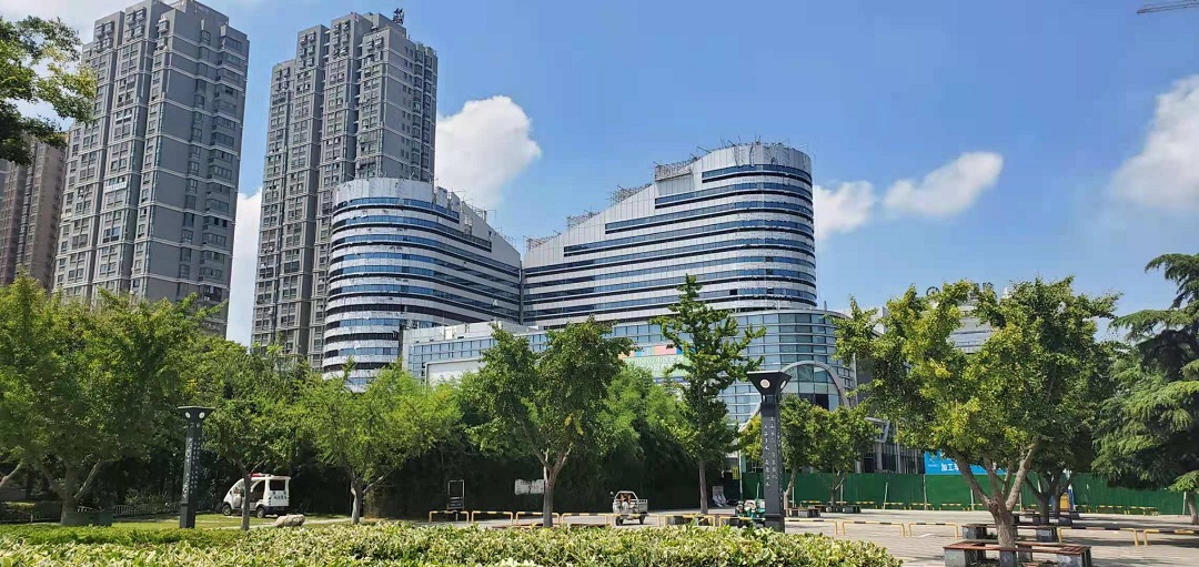 亳州魏武廣場立體停車樓進入調(diào)試、即將投用